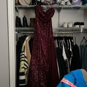 Lulus prom dress (worn once)